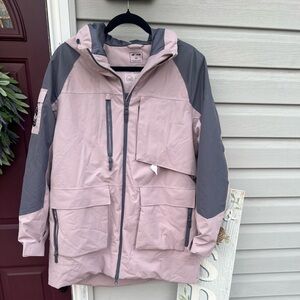 FREE ON BOARD Women’s Ski/Snow ⛷️ Jacket Two-Tone Soft Dusty Pink & Gray NWOT